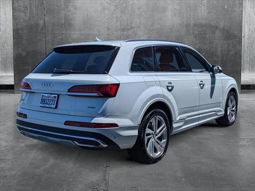 2022 Audi Q7 55 Prestige