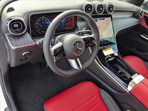 2025 Mercedes-Benz GLC 350e Base