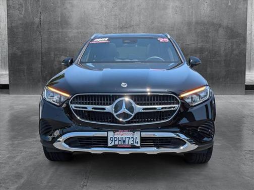 2025 Mercedes-Benz GLC 300 4MATIC