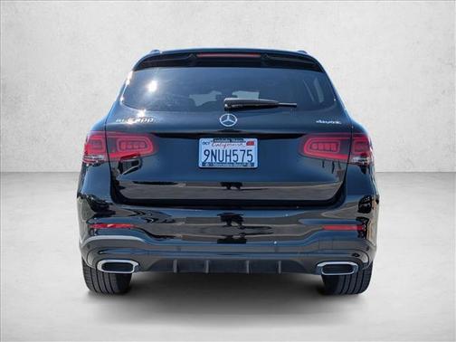 Obsidian Black Metallic 2020 Mercedes-Benz GLC 300 4MATIC