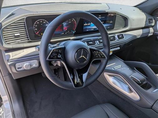 MANUFAKTUR Alpine Grey 2026 Mercedes-Benz GLE 450 4MATIC