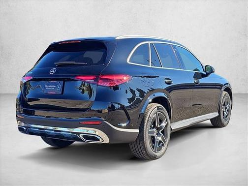 2026 Mercedes-Benz GLC 300 Base