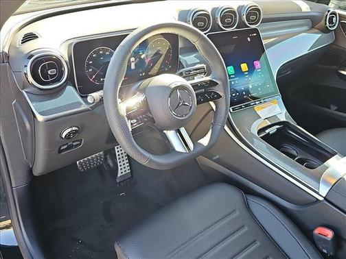 2026 Mercedes-Benz GLC 300 Base