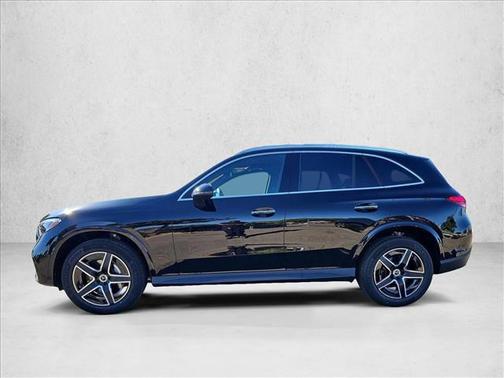 2026 Mercedes-Benz GLC 300 Base