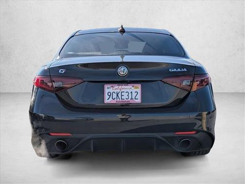 2017 Alfa Romeo Giulia Ti