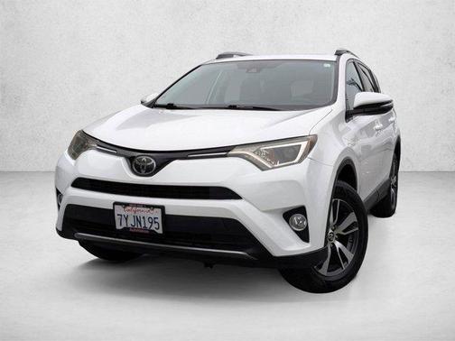Super White 2017 Toyota RAV4 XLE