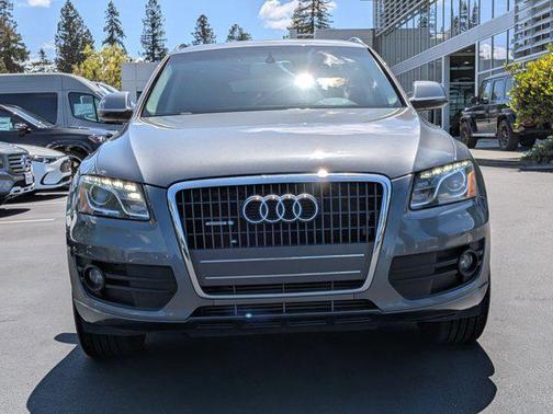 Monsoon Gray Metallic 2012 Audi Q5 2.0T Premium Plus