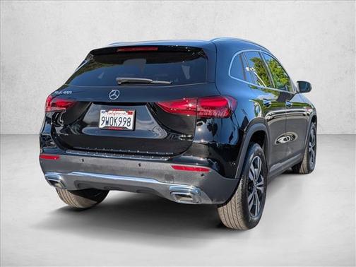 Night Black 2026 Mercedes-Benz GLA 250 4MATIC