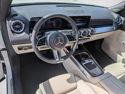 Polar White 2026 Mercedes-Benz GLB 250 Base