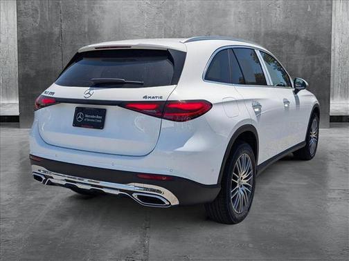 2025 Mercedes-Benz GLC 300 4MATIC