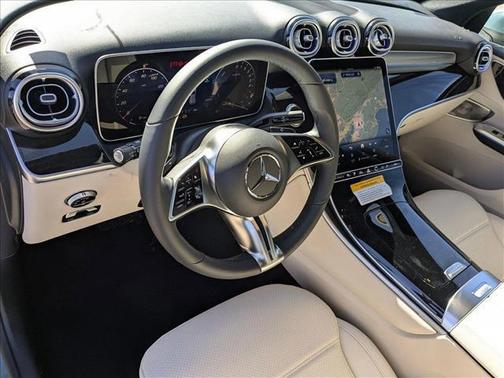 2025 Mercedes-Benz GLC 350e Base