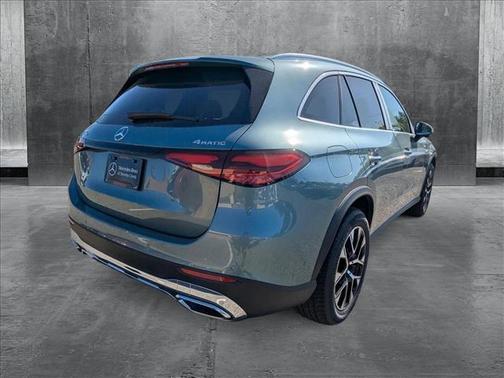 2025 Mercedes-Benz GLC 350e Base