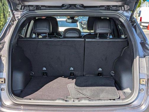 Baltic Gray Metallic Clearcoat 2024 Jeep Compass Latitude