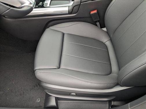 2025 Mercedes-Benz GLA 250 Base