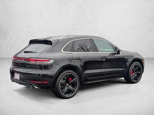 2020 Porsche Macan Turbo