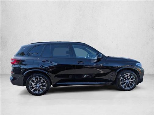 Black Sapphire Metallic 2023 BMW X5 xDrive40i
