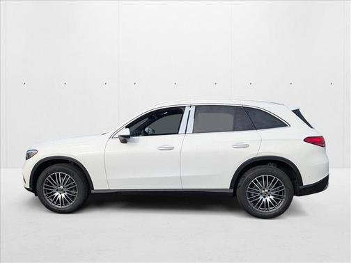 2025 Mercedes-Benz GLC 300 Base