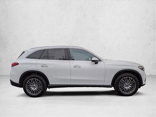 2025 Mercedes-Benz GLC 300 Base