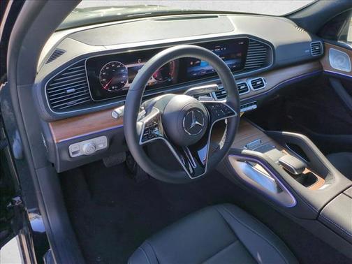 Obsidian Black Metallic 2026 Mercedes-Benz GLE 350 4MATIC