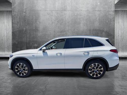 2025 Mercedes-Benz GLC 350e Base