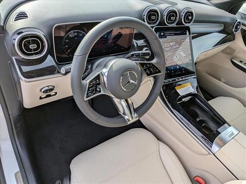 2026 Mercedes-Benz GLC 300 Base