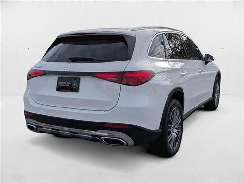 2026 Mercedes-Benz GLC 300 Base