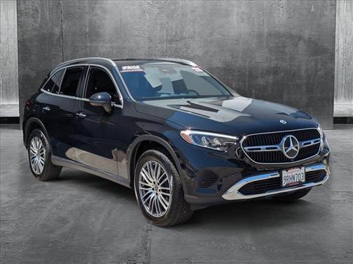 2025 Mercedes-Benz GLC 300 Base