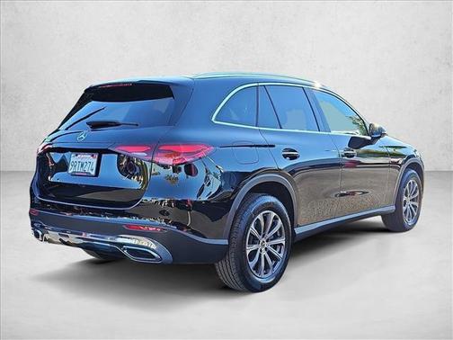 2025 Mercedes-Benz GLC 300 Base
