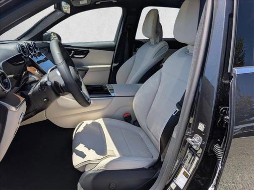 Graphite Grey Metallic 2026 Mercedes-Benz GLC 300 4MATIC
