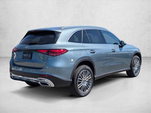 Verde Silver Metallic 2026 Mercedes-Benz GLC 300 Base