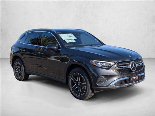 Graphite Grey Metallic 2026 Mercedes-Benz GLC 300 4MATIC
