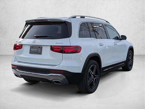 Polar White 2026 Mercedes-Benz GLB 250 4MATIC