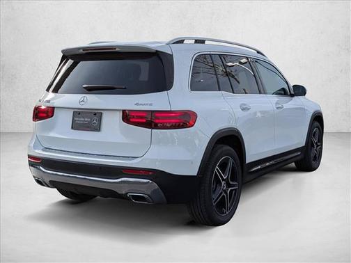 Polar White 2026 Mercedes-Benz GLB 250 4MATIC