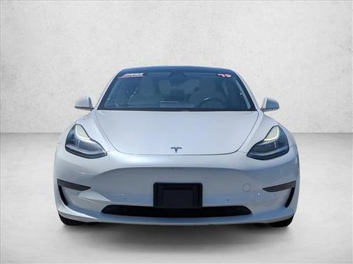 Pearl White Multi-Coat 2019 Tesla Model 3 Long Range