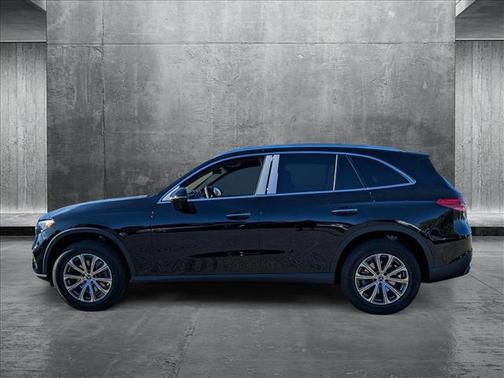 2025 Mercedes-Benz GLC 300 4MATIC