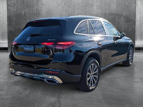2025 Mercedes-Benz GLC 300 4MATIC