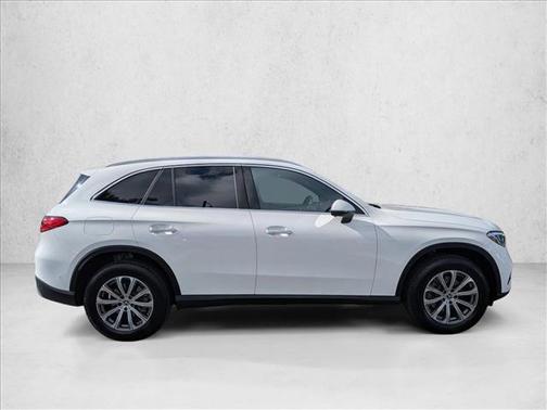 Polar White 2026 Mercedes-Benz GLC 300 4MATIC