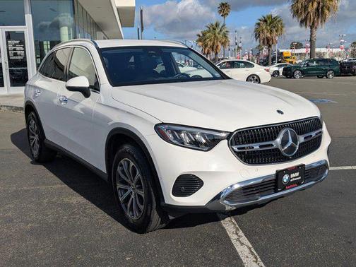 2024 Mercedes-Benz GLC 300 4MATIC