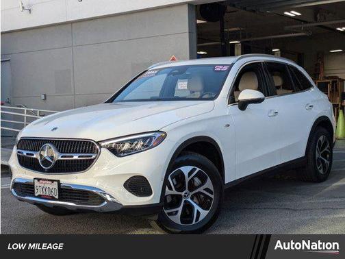 2025 Mercedes-Benz GLC 350e Base