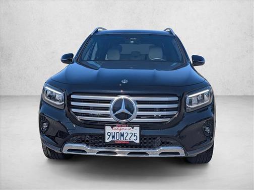Night Black 2026 Mercedes-Benz GLB 250 4MATIC