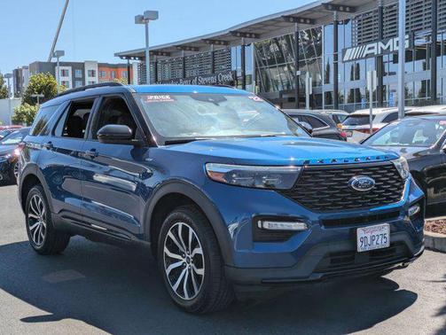 2022 Ford Explorer ST-Line