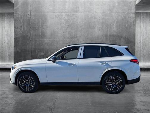 2025 Mercedes-Benz GLC 300 4MATIC