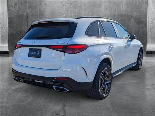 2025 Mercedes-Benz GLC 300 4MATIC