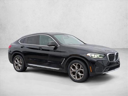 2022 BMW X4 xDrive30i