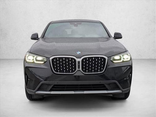 2022 BMW X4 xDrive30i