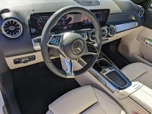 2025 Mercedes-Benz GLB 250 Base