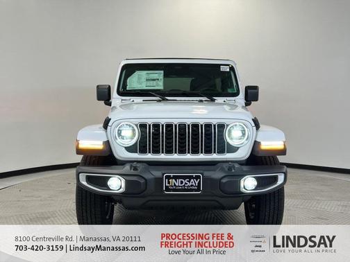Bright White Clearcoat 2026 Jeep Wrangler Sahara