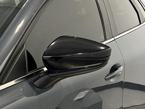 2023 Mazda CX-30 2.5 S Carbon Edition