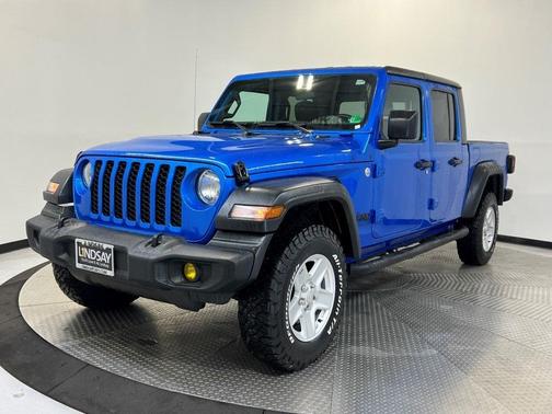 2020 Jeep Gladiator Sport