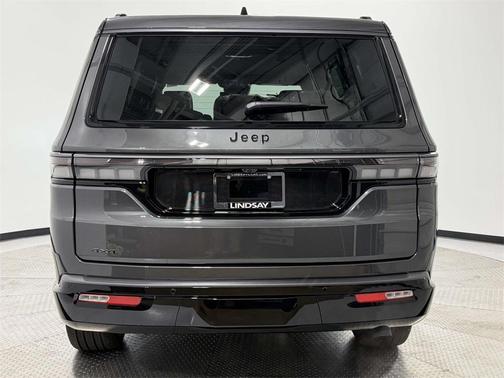 2026 Jeep Grand Wagoneer LIMITED